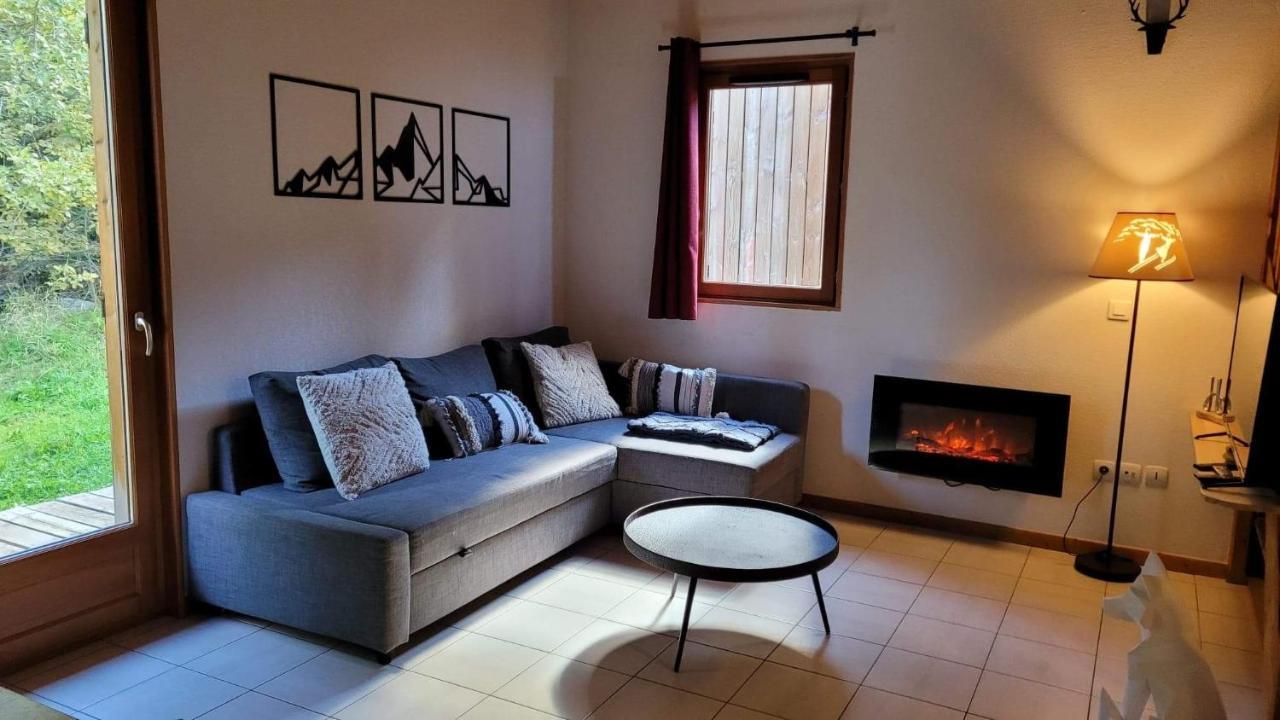 Chalet By Sophie Superdevoluy Avec Piscine Екстер'єр фото