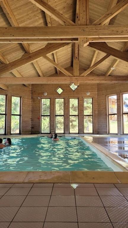 Chalet By Sophie Superdevoluy Avec Piscine Екстер'єр фото